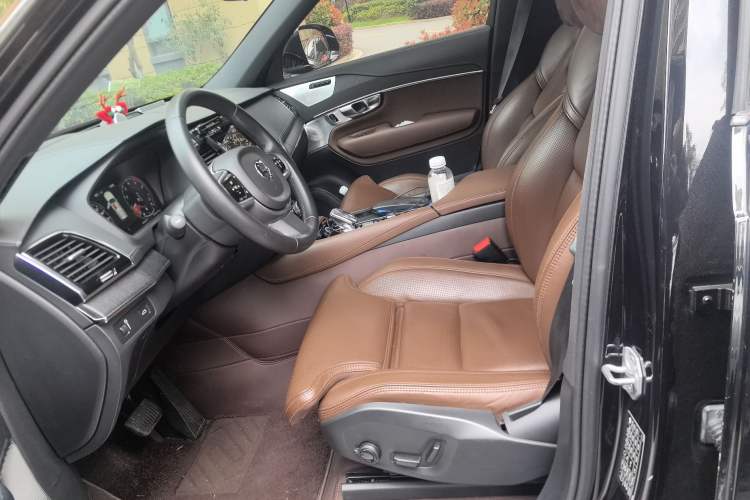 Used Volvo XC90 2022 B6 Zhiya Luxury 7-Seater