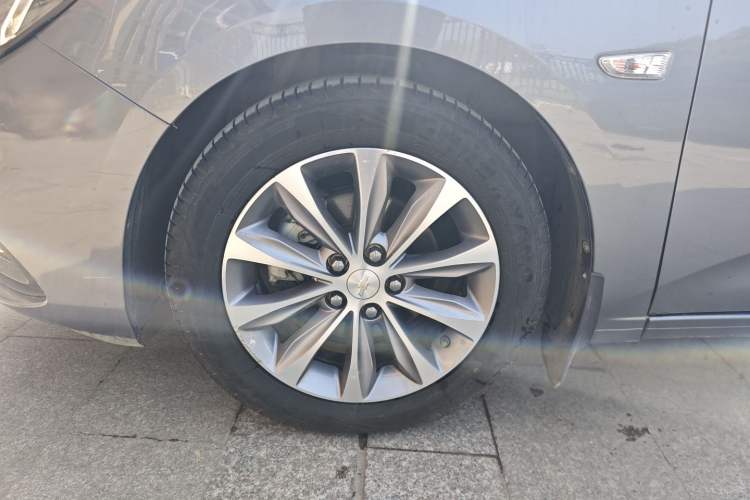 Used Chevrolet Monza 2020 320 Automatic Enjoyment Edition