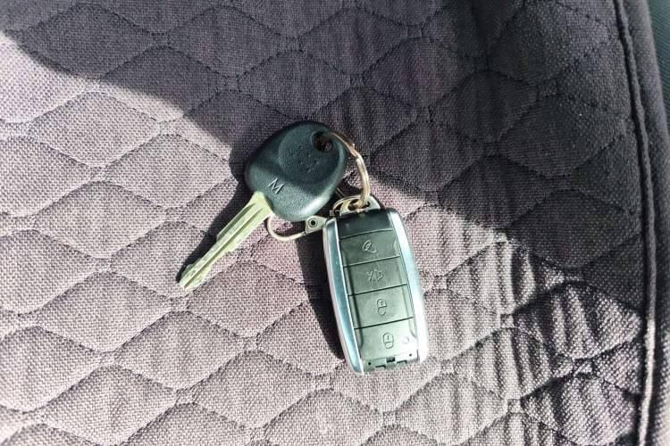 Used Hyundai Verna Ray 2014 1.4L Manual GL Vehicle Key