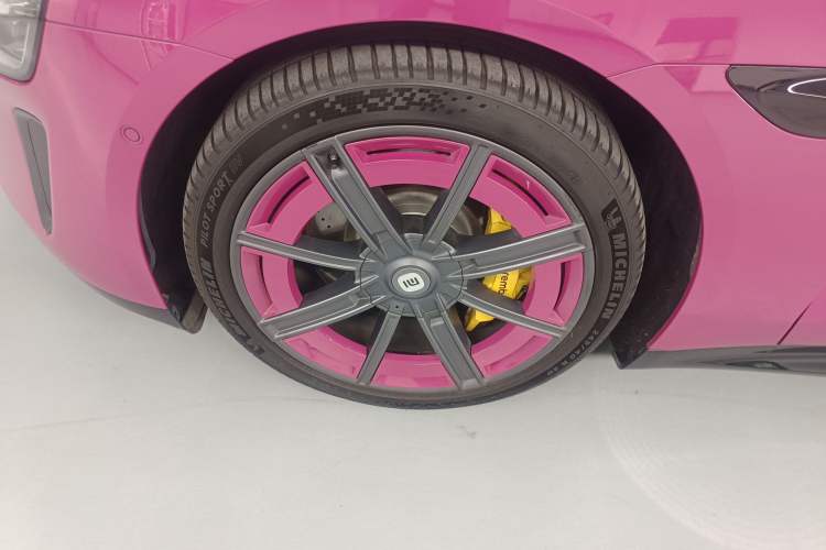 Used Xiaomi Auto SU7 2024 Four-Wheel Drive Ultra-Long Range Advanced Intelligent Driving Max Edition