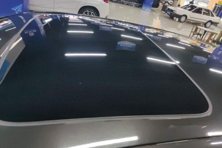 Used BMW 5 Series 2014 525Li Leading Model