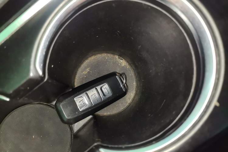 Used Baojun 730 2019 1.5T CVT Flagship Model 7 Seats China VI Emission Standard
