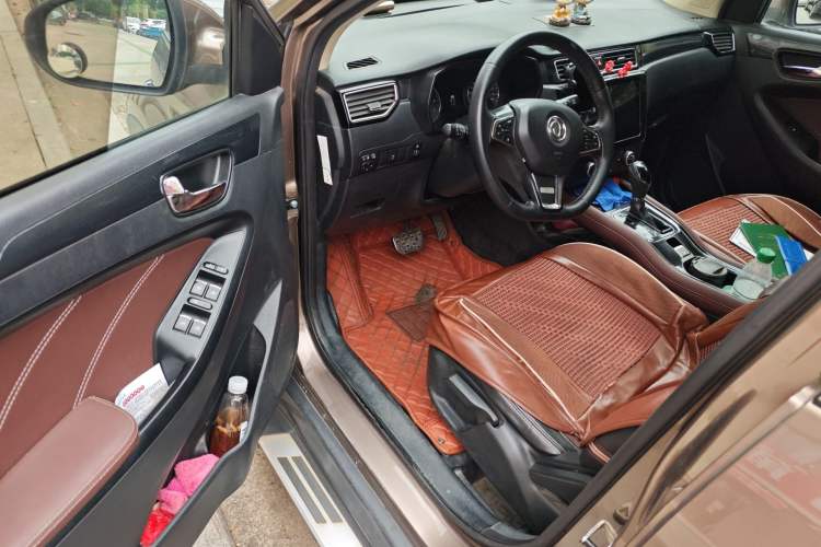 Used Dongfeng Fengon 580 2017 1.5T CVT Luxury Model
