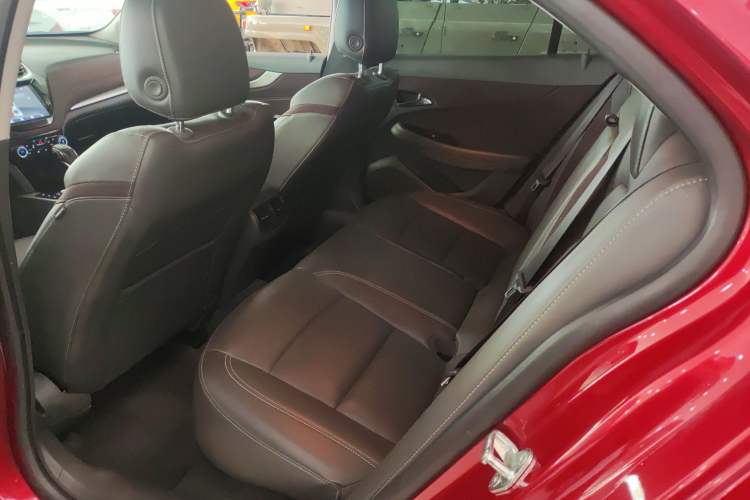 Used Chevrolet Malibu 2018 530T Automatic Fashion Edition Left Rear Seat