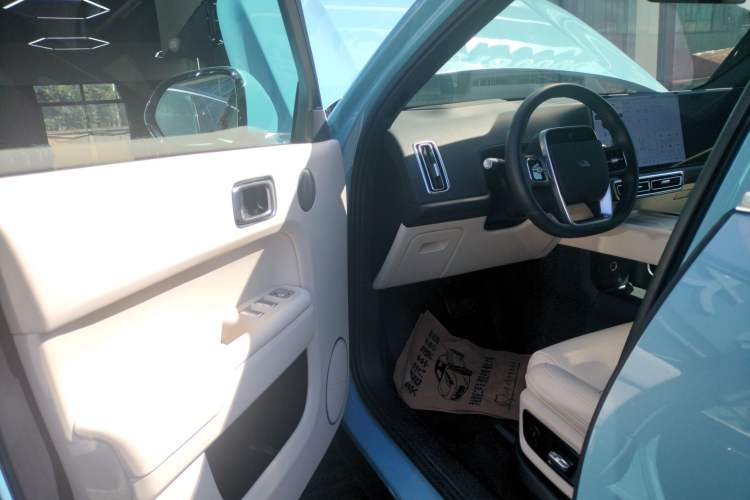 Used Li Auto L7 2024 Ultra Model
