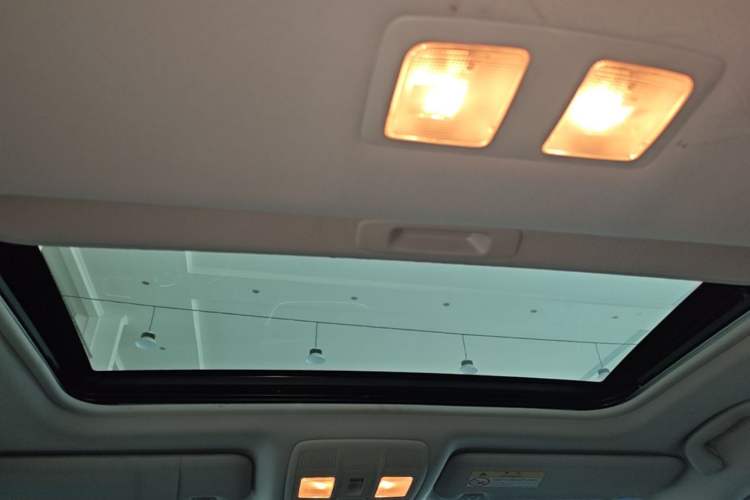 Used Mazda Atenza 2017 2.0L Blue Sky Luxury Edition Headliner