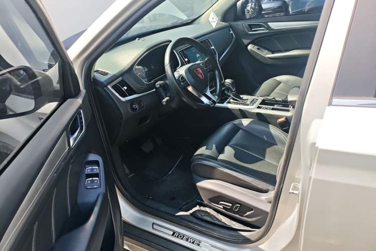 Used Roewe RX5 New Energy 2017 eRX5 50T Hybrid Connected Prestige Flagship Edition
