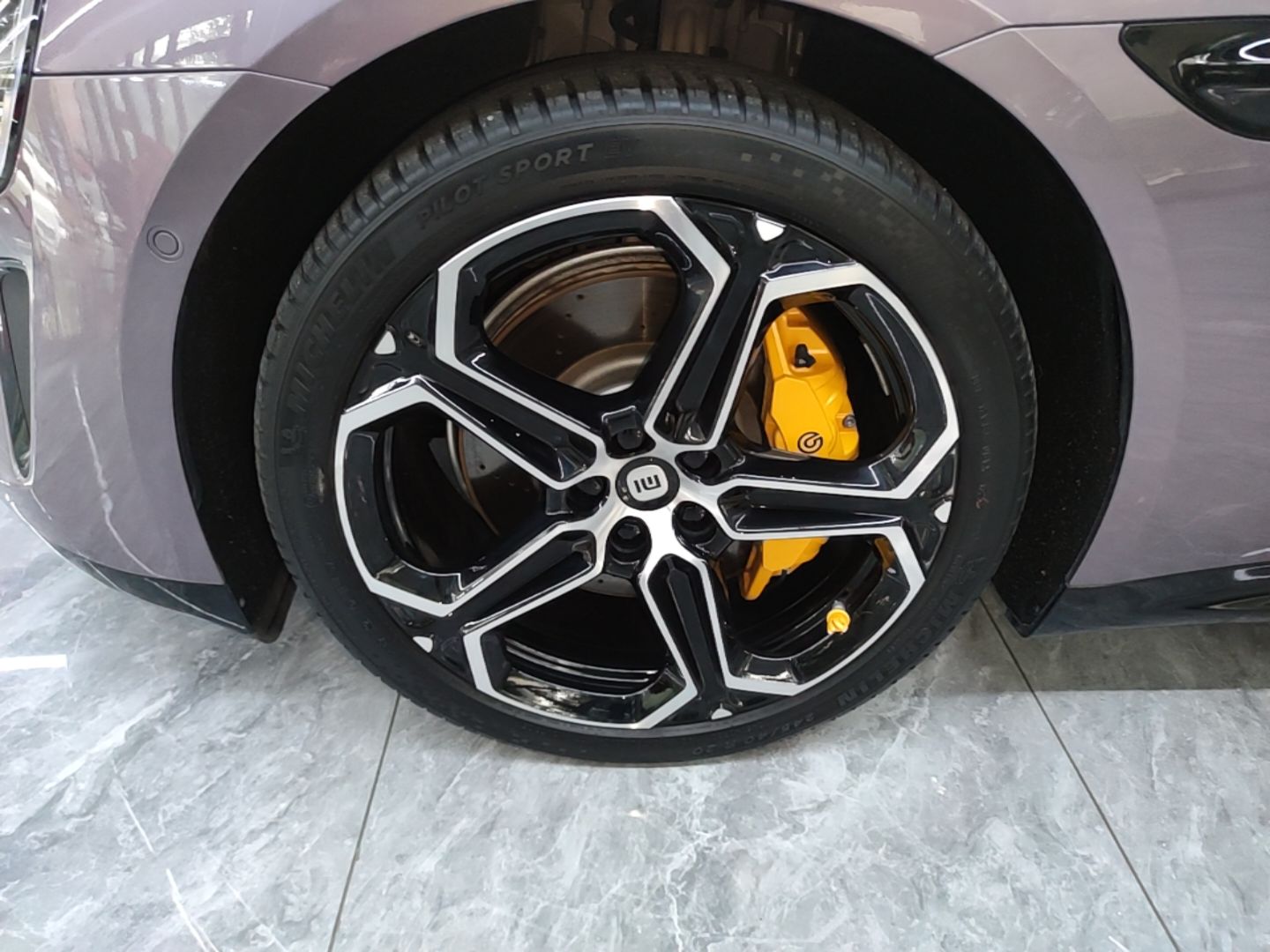 Xiaomi Auto SU7 2024 Rear-Drive Long-Range Intelligent Driving Version — снимка 10