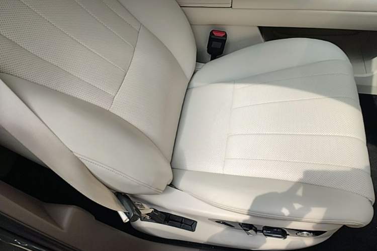 Used Wey Lanshan 2025 Four-Wheel Drive Max