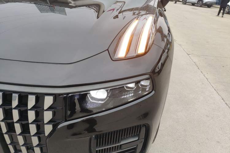 Used Lynk & Co 09 EM-P 2023 2.0TD EM-P Long-Range Version PM Six-Seater
