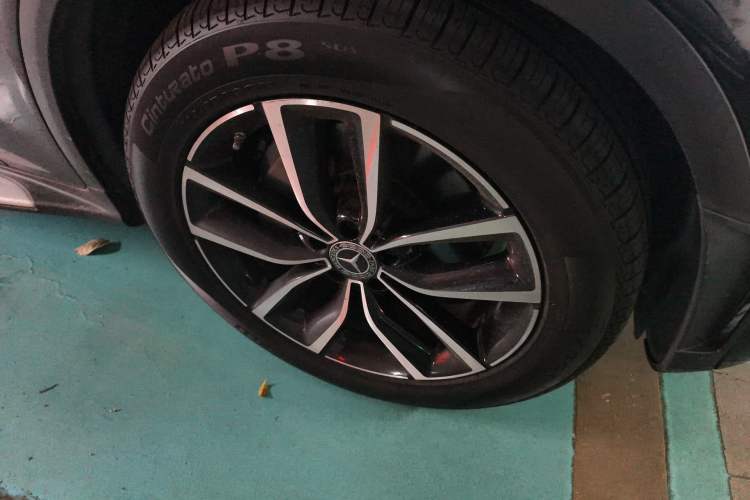 Used Mercedes-Benz GLC 2020 Facelift GLC 300 L 4MATIC Dynamic Edition
