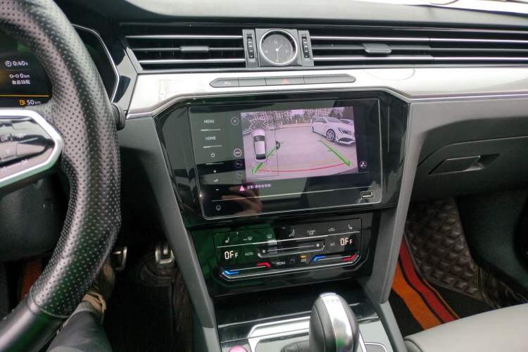 Used Volkswagen Magotan 2023 2 Million Units Limited Edition 330TSI DSG Leading Version