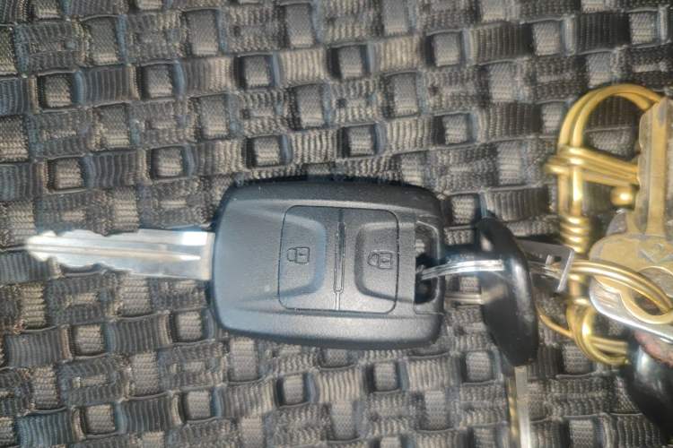 Used Wuling Hongguang V 2022 1.5L Jingqu Edition Electric-Assist LAR
