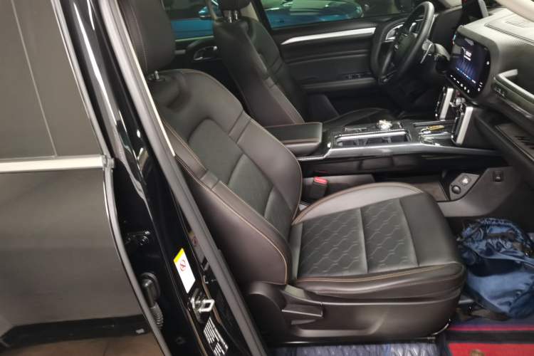 Used Haval DARGO 2022 2.0T DCT Two-Wheel Drive Huazhong Hound Edition