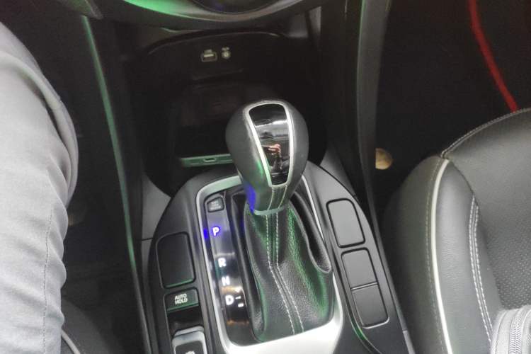 Used Hyundai Santa Fe 2017 2.0T Automatic All-Wheel Drive Smart 7-Seater