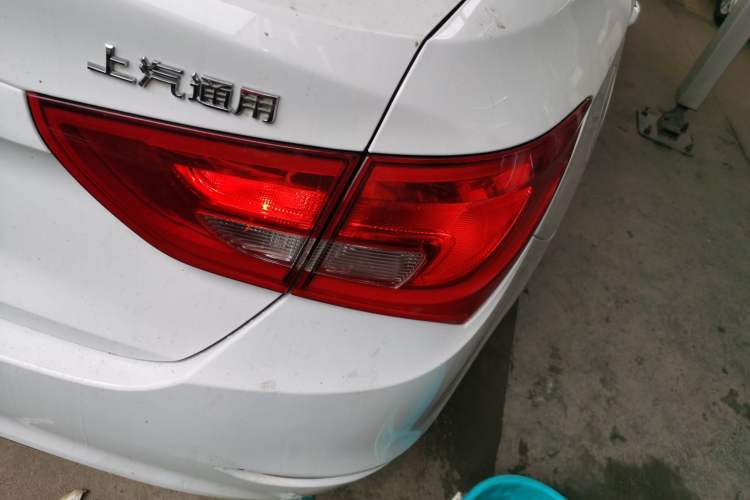 Used Buick GT 2017 15N Automatic Entry-Level Trim Exterior 3