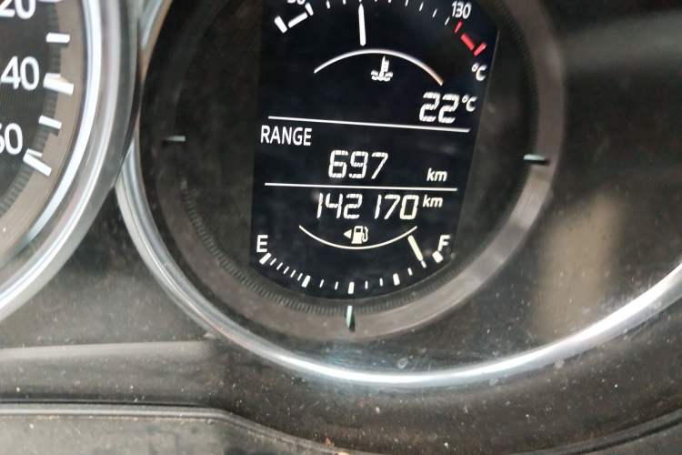 Used Mazda CX-5 2017 2.0L Automatic 2WD Comfort Version China V Standard Odometer Close Up