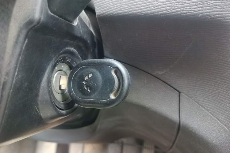 Used Wuling Hongguang 2020 1.2L S Base Model China VI LSI Vehicle Key