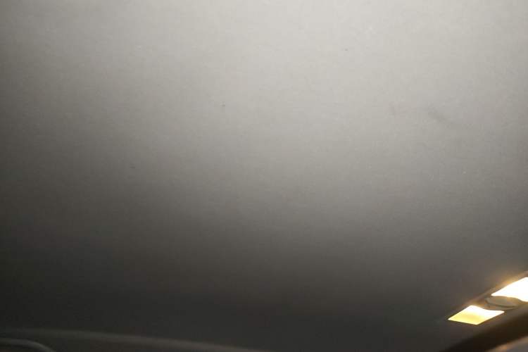 Used Volkswagen Tiguan 2015 1.8TSI Automatic Two-Wheel Drive Comfort Edition Headliner