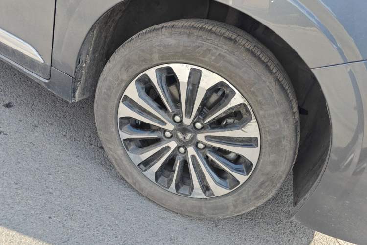 Used Wuling Jiachen 2022 1.5T CVT Deluxe Flagship Edition
