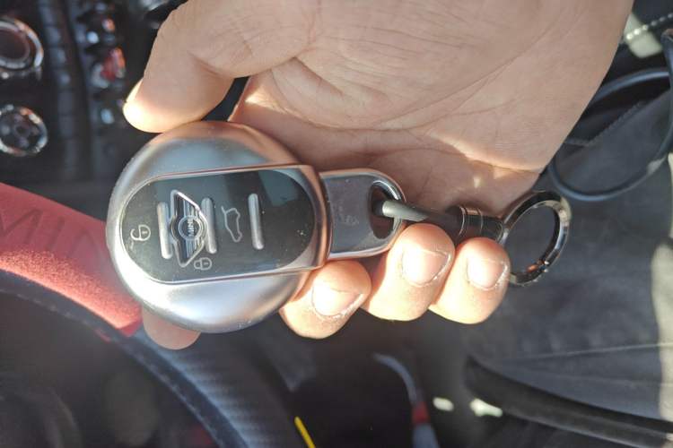 Used MINI 2015 1.2T ONE Five-Door Edition Vehicle Key