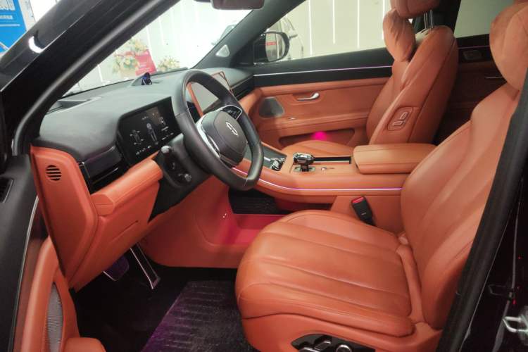 Used Hima AITO M7 2024 1.5T Intelligent Driving Rear-Drive Ultra Version 6 Seats Left Front Seat