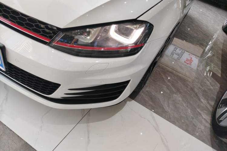 Used Volkswagen Golf GTI 2016 2.0 TSI GTI