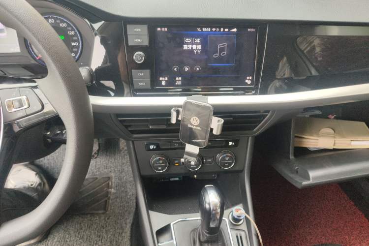 Used Volkswagen Lavida Pure Electric 2019 Low-Trim Version Audio And AC Panel