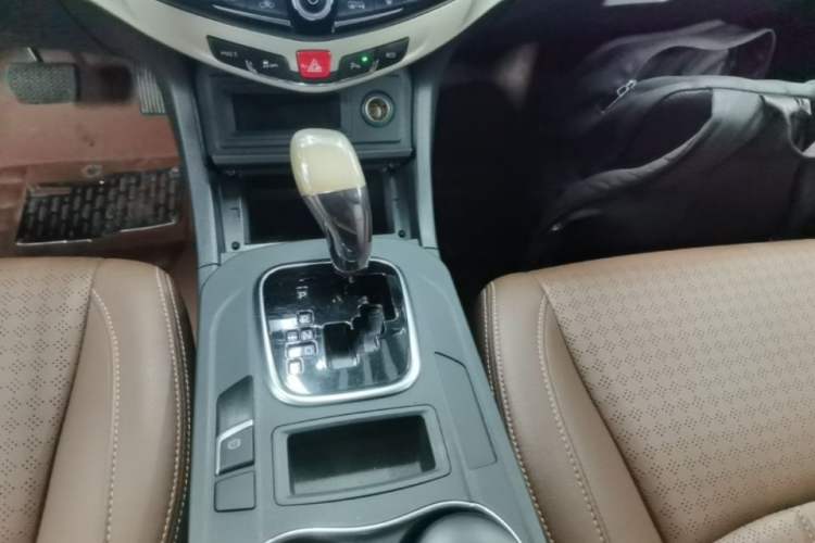 Used BYD S7 2016 2.0T Automatic Prestige Edition
