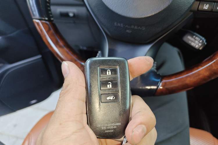 Used Lexus LX 2016 570 Prestige Luxury Edition
