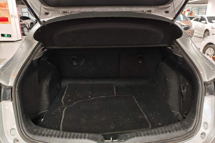 Used Mazda CX-4 2018 2.0L Automatic Two-Wheel Drive Blue Sky Luxury Edition