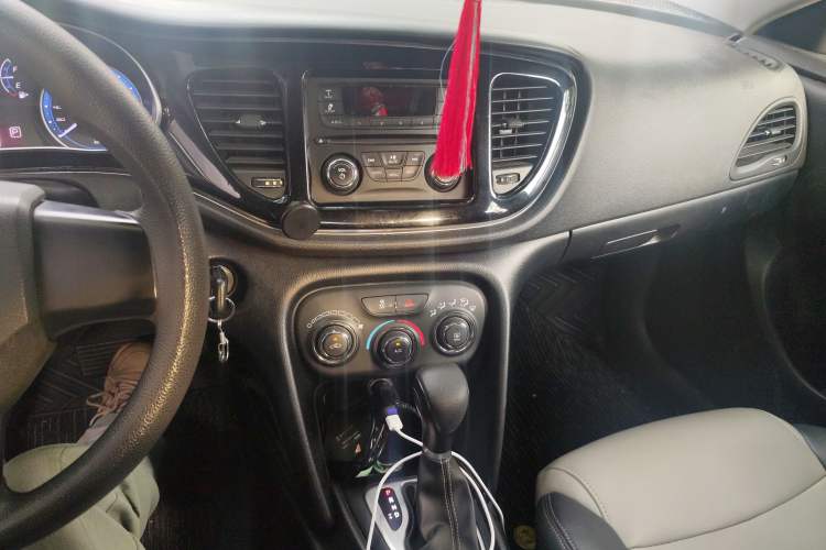 Used Fiat Viaggio 2015 1.4T Automatic Enjoyment Edition