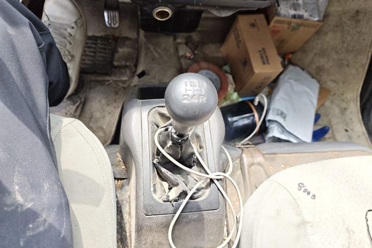 Used Wuling Rongguang 2011 1.2L Base Version