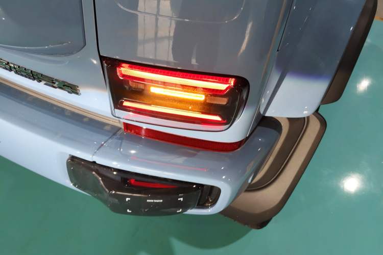 Used iCAR V23 2025 401 Two-Wheel Drive Intelligent Driving Version
