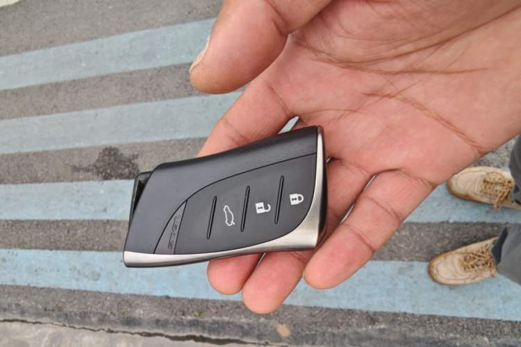 Used Lexus ES 2020 200 Excellence Edition