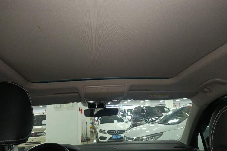 Used Volkswagen Tiguan L 2021 330TSI Automatic Two-Wheel Drive R-Line Enhanced Edition Headliner