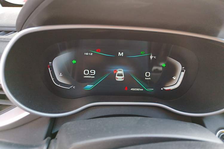 Used Geely Auto Emgrand 2019 Leading Edition 1.5L Manual Upward Asian Games Edition China VI