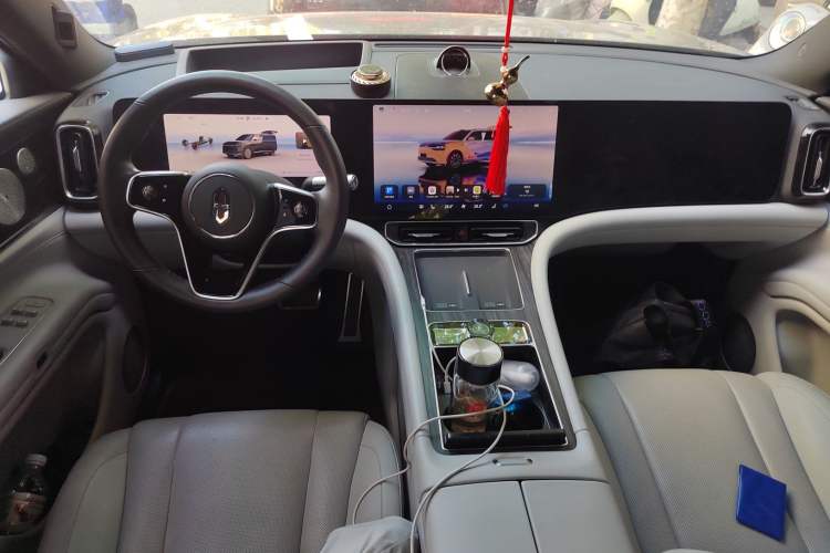 Used Hima AITO M9 2024 All-Electric Max Version 100 kWh 6-Seater Center Console