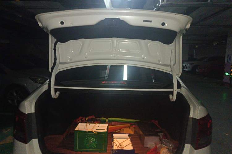 Used Kia K2 2015 Sedan 1.4L Automatic GLS