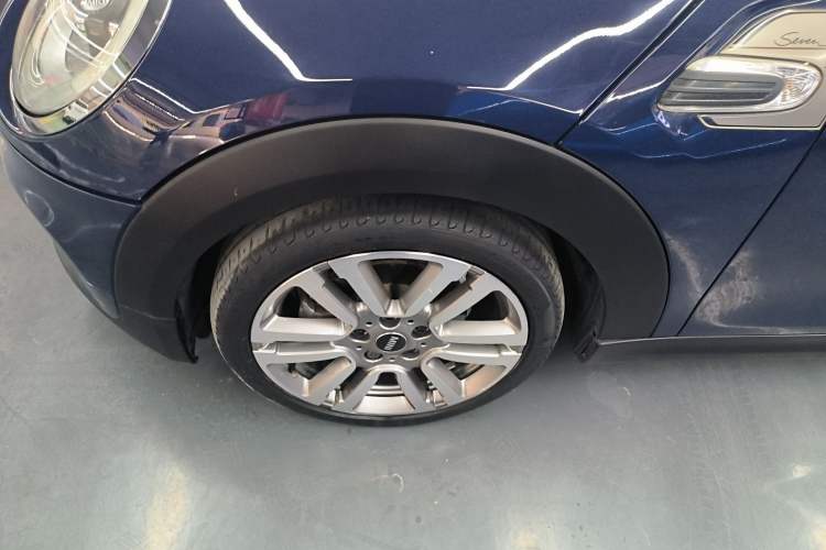 Used MINI MINI 2016 1.5T COOPER SEVEN
