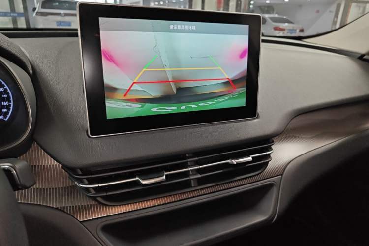 Used Hongqi E-QM5 2023 Revised Version Basic Travel Edition