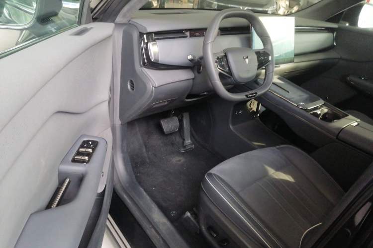 Used VOYAH COURAGE 2024 Four-Wheel Drive Global Edition