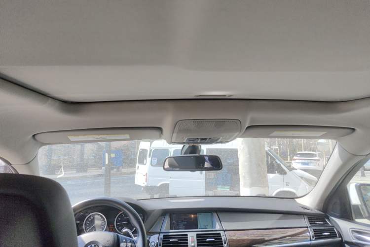 Used BMW X6 2014 xDrive35i U.S. specification