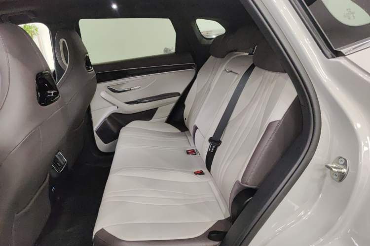 Used BYD Song PLUS New Energy 2025 DM-i 112KM Prestige Model
