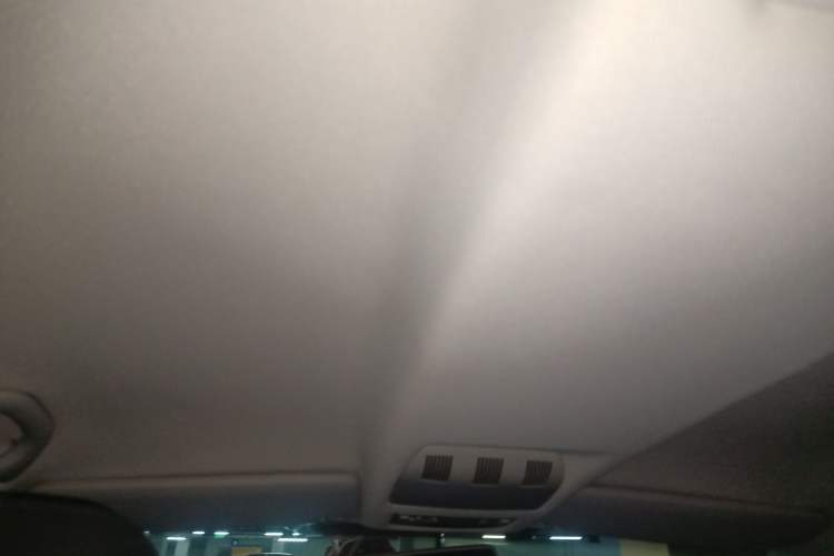 Used Skoda Octavia 2013 1.6L Manual Eado Edition