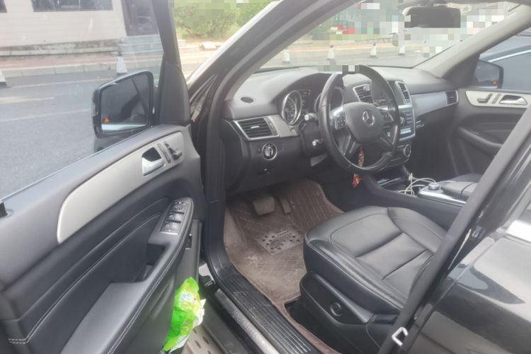 Used Mercedes-Benz M-Class 2015 ML 320 4MATIC
