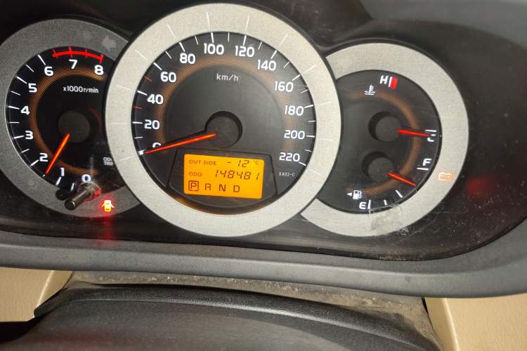 Used Toyota RAV4 2011 2.0L Automatic Luxury Edition
