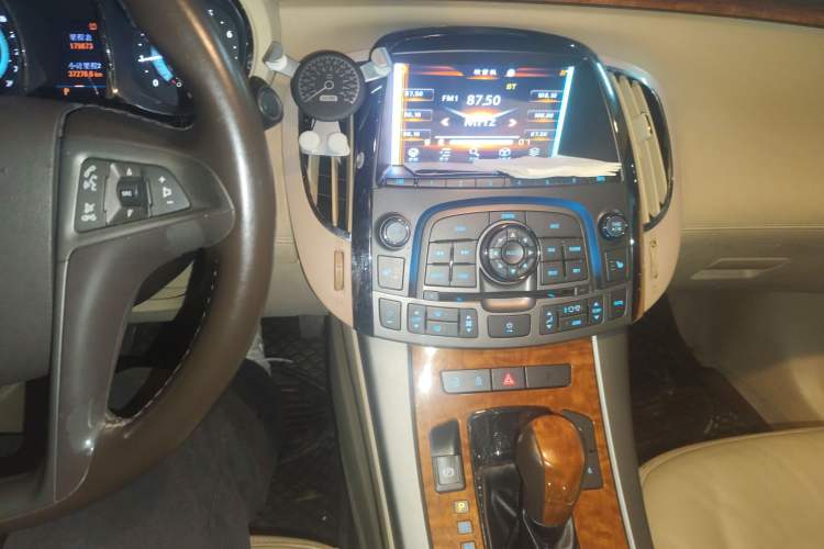 Used Buick LaCrosse 2009 2.4L Haoya Edition
