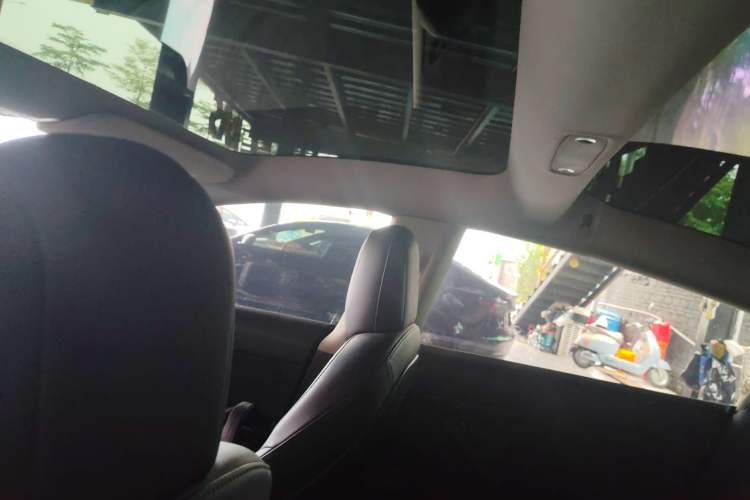 Used Tesla Model 3 2022 Rear-Wheel-Drive Version