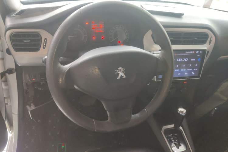Used Peugeot 301 2016 1.6L Automatic Comfort Edition Steering Wheel